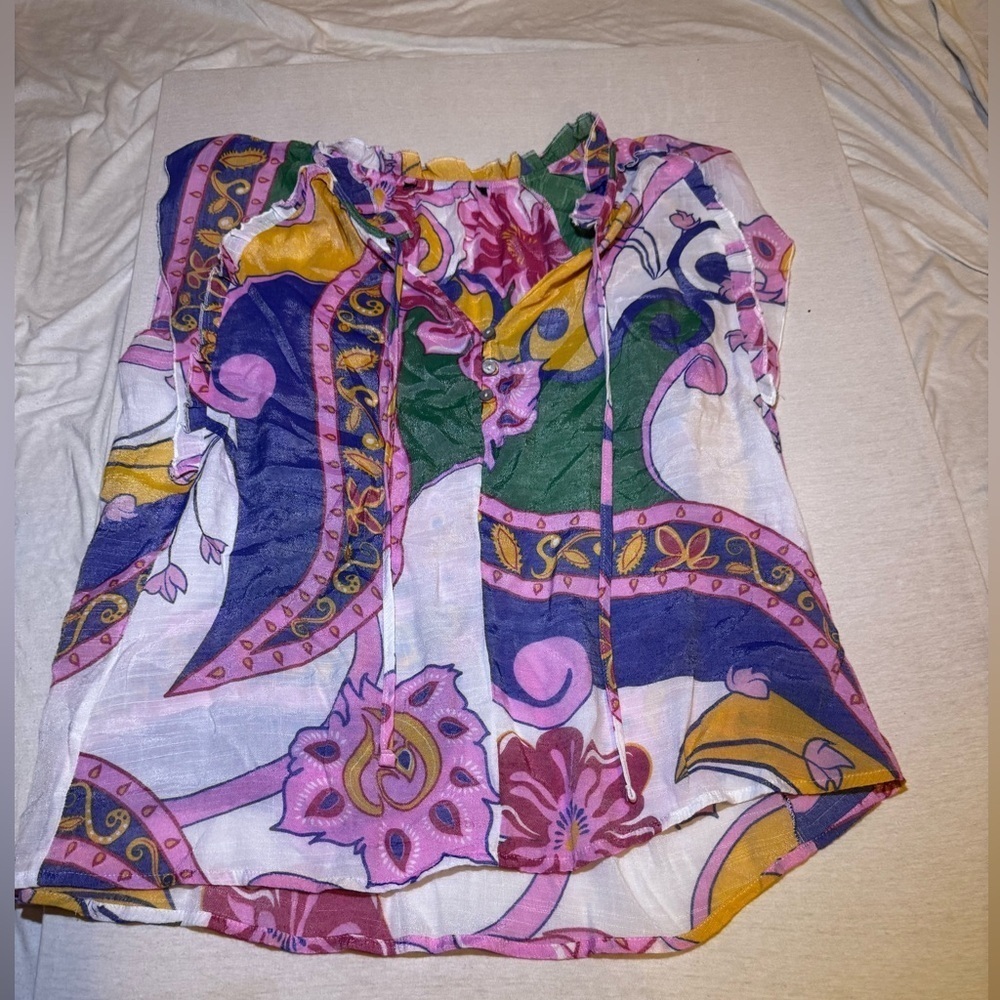 Vibrant Paisley Print Blouse